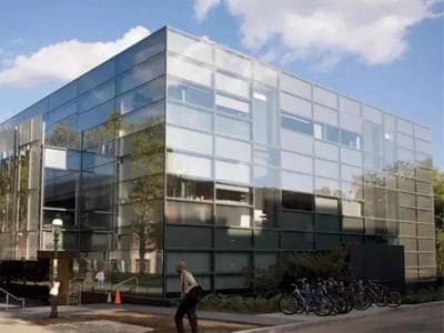 Storefronts & entrances — Curtain wall profiles application